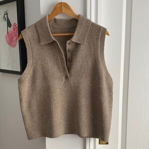 Brown Sleeveless Knit Collared Top